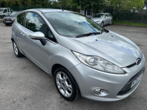 2012 Ford Fiesta 1.4 Zetec 3dr in Silver — image 6