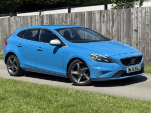2016 Volvo V40