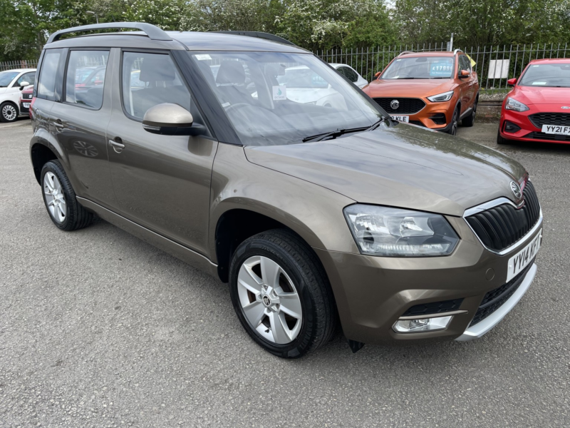 2014 Skoda Yeti 1.2 Tsi S in Brown — image 1