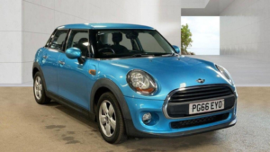 2017 MINI Hatch