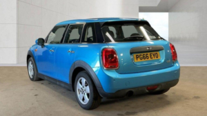 2017 MINI Hatch 1.2 One Euro 6 (s/s) 5dr in Blue — image 3