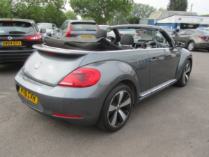 2016 Volkswagen Beetle 1.4 Tsi Bluemotion Tech Sport in Grey — image 2