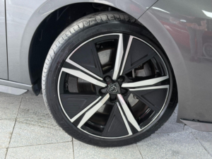 2023 Peugeot 308 Sw 1.6 12.4kwh Gt E-Eat Euro 6 (s/s) 5dr in Grey — image 2