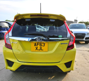 2013 Honda Fit 1.5l Hybrid-Mugen Bodykit - Ulez/caz Pass- Free 18months Gold Warranty & 12months Aa Breakdown Cover in Yellow — image 5
