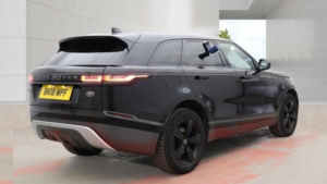 2018 Land Rover Range Rover Velar 2.0 D180 R-Dynamic S Auto 4WD Euro 6 (s/s) 5dr in Black — image 3