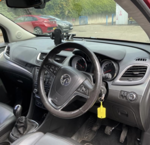2015 Vauxhall Mokka 1.4 I Turbo Se * Heated Leather Trim * Service History * Privacy Glass * Parking Sensors * in Red — image 6