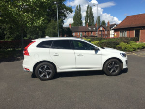 2015 Volvo Xc60 2.4 D5 R-Design Lux Nav,black Lth,sat Nav,rear Dvds,fsh in White — image 6