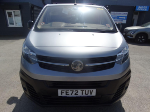 2022 Vauxhall Vivaro 2.0 Turbo D 3100 Dynamic L2 H1 Euro 6 (s/s) 6dr in Grey — image 2