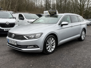 2015 Volkswagen Passat 2.0 Tdi Bluemotion Tech Se Business in Silver — image 3