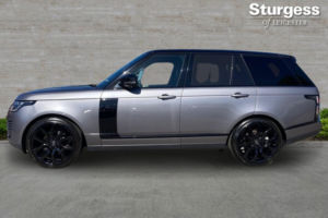 2021 Land Rover Range Rover 3.0 Sd V6 Vogue Auto 4WD Euro 6 (s/s) 5dr in Grey — image 4