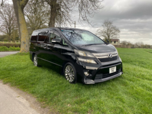 2014 Toyota Vellfire 3.5 Z Golden Eyes Ii 7 Seater Auto Fresh Import in Black — image 4