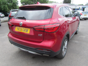 2021 MG MG Hs 1.5 T-Gdi 16.6kwh Excite in Red — image 2