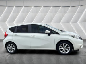 2014 Nissan Note 1.2 Dig-S Tekna Euro 5 (s/s) 5dr in White — image 4