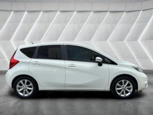 2014 Nissan Note 1.2 Dig-S Tekna Euro 5 (s/s) 5dr in White — image 5