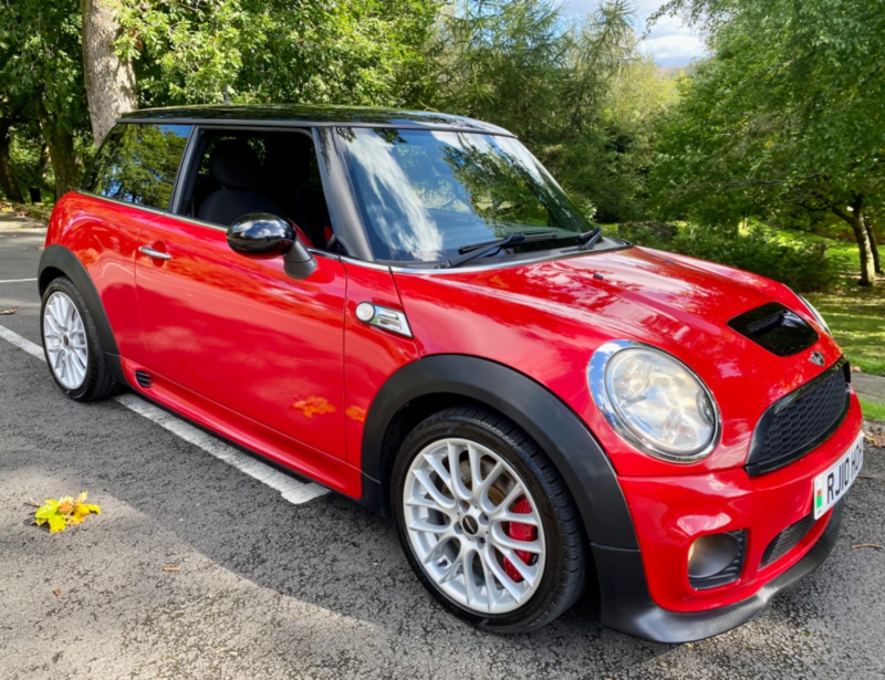 2010 MINI MINI John Cooper Works Edition 211bhp Fsh Stunning Rare Car Soon To Be Classic in Red — image 1