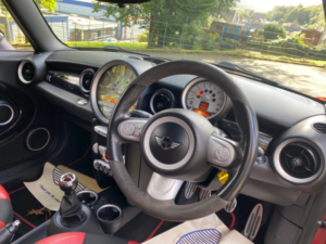 2010 MINI MINI John Cooper Works Edition 211bhp Fsh Stunning Rare Car Soon To Be Classic in Red — image 3