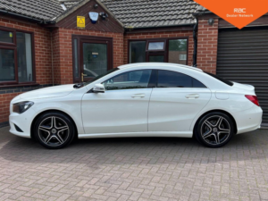 2016 Mercedes-Benz Cla 2.1 Cla220d Sport Coupe 7g-Dct Euro 6 (s/s) 4dr in White — image 5