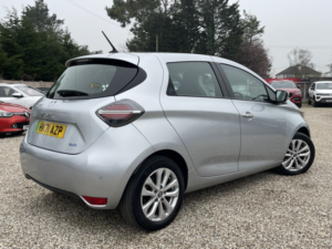 2021 Renault Zoe Iconic R135 Ev 50 Rapid Charge My21.5 in Grey — image 4