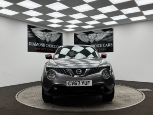 2017 Nissan Juke 1.5 Dci N-Connecta in Grey — image 2