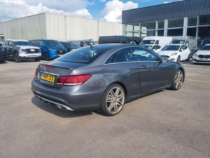 2016 Mercedes-Benz E Class 2.1 E220d Amg Line Edition in Grey — image 2