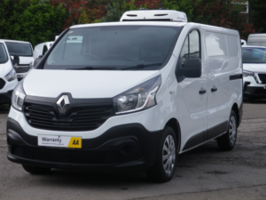2017 Renault Trafic 1.6 Sl27 Dci 120 Business Fridge Freezer Van Euro 6 in White — image 4
