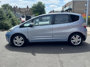 2009 Honda Jazz 1.4 I-Vtec Ex Euro 4 5dr in Blue — image 4