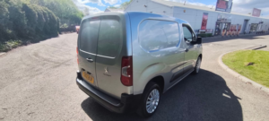 2021 Peugeot Partner 1.5 Bluehdi 650 Professional Standard Panel Van 5dr Diesel Manual Swb Euro 6 (s/s) (75 Bhp) in Grey — image 5