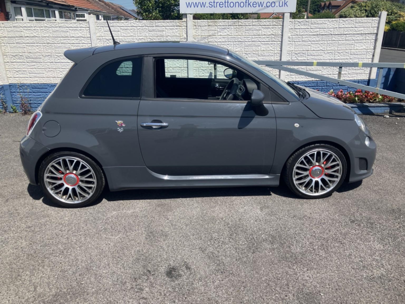 2015 Abarth 595 1.4 Abarth 595 Turismo 1.4 Tjet 160 Hp in Grey — image 1