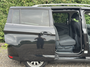 2010 Ford Grand C-Max 1.6 Tdci Titanium in Black — image 6