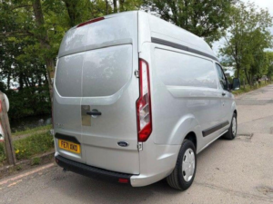 2021 Ford Transit Custom 2.0 320 Ecoblue Trend L1 H2 Euro 6 (s/s) 5dr in Silver — image 5