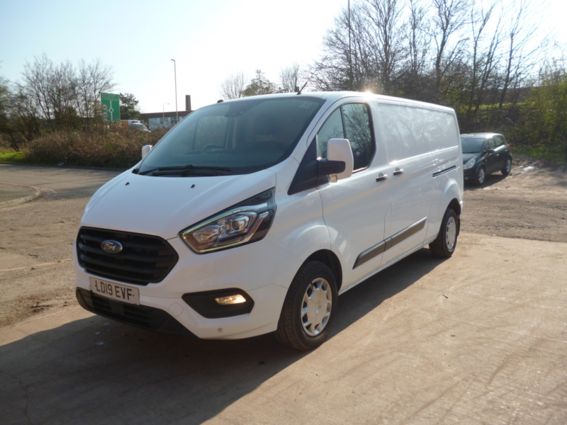 2019 Ford Transit Custom 2.0 300 Ecoblue Trend in White — image 1