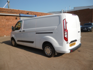 2019 Ford Transit Custom 2.0 300 Ecoblue Trend in White — image 5