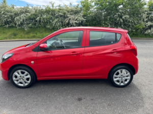 2016 Vauxhall Viva Se in Red — image 5