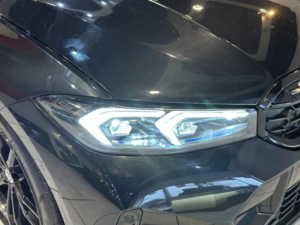 2020 BMW 3 Series 3.0 M340d Xdrive Saloon in Black — image 4