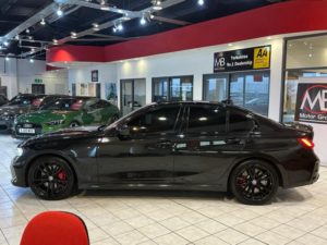 2020 BMW 3 Series 3.0 M340d Xdrive Saloon in Black — image 5
