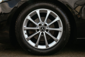 2020 Mercedes-Benz A-Class 1.3 A180 Sport (executive) Hatchback 5dr Petrol Manual Euro 6 (s/s) (136 Ps) in Black — image 3