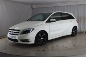 2014 Mercedes-Benz B Class 1.8 B200 Cdi Sport in White — image 4
