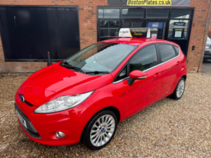 2011 Ford Fiesta 1.4 Tdci Dpf Titanium 5dr in Red — image 2
