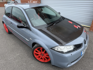 2009 Renault Megane 2.0 T Renaultsport R26.r in Grey — image 2