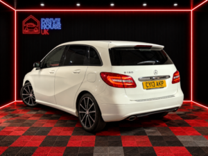 2013 Mercedes-Benz B Class 1.6 B180 Sport in White — image 3