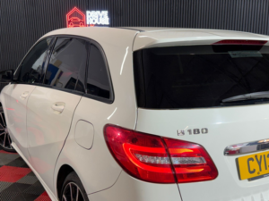2013 Mercedes-Benz B Class 1.6 B180 Sport in White — image 5