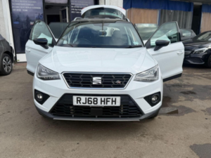 2019 SEAT Arona 1.0 Tsi Fr DSG Euro 6 (s/s) 5dr in White — image 6