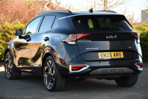 2025 Kia Sportage 1.6 T-Gdi Mhev Gt-Line S SUV 5dr Petrol Hybrid Dct Euro 6 (s/s) (157 Bhp) in Black — image 3