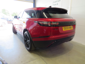 2019 Land Rover Range Rover Velar 2.0 D240 Se Auto 4WD Euro 6 (s/s) 5dr in Red — image 4