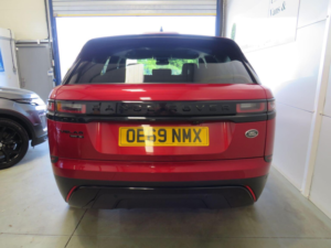 2019 Land Rover Range Rover Velar 2.0 D240 Se Auto 4WD Euro 6 (s/s) 5dr in Red — image 5