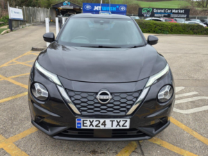 2024 Nissan Juke 1.6 N-Connecta Auto Euro 6 5dr in Black — image 5