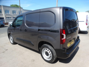 2023 Citroen Berlingo 1.5 Bluehdi 1000 Enterprise Edition M Swb Euro 6 (s/s) 5dr in Grey — image 6