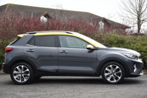 2023 Kia Stonic 1.0 T-Gdi Quantum SUV 5dr Petrol Manual Euro 6 (s/s) (99 Bhp) in Grey — image 3