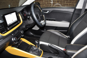 2023 Kia Stonic 1.0 T-Gdi Quantum SUV 5dr Petrol Manual Euro 6 (s/s) (99 Bhp) in Grey — image 5