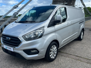 2018 Ford Transit Custom 2.0 300 Ecoblue Limited in Silver — image 5